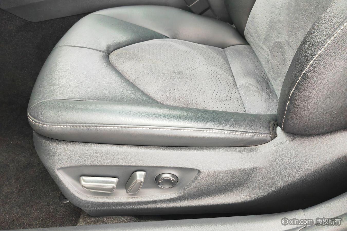 Toyota Camry id 4439804 из Китая 16