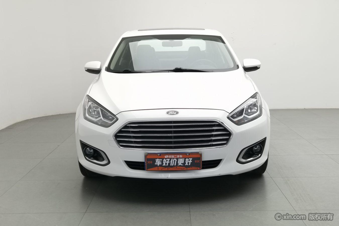 Ford Escort 2017 1.5L MT Fashion