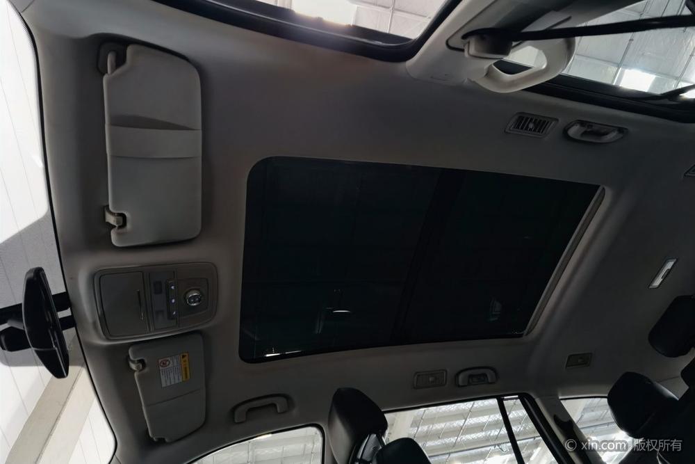 Roewe RX8, фото 20