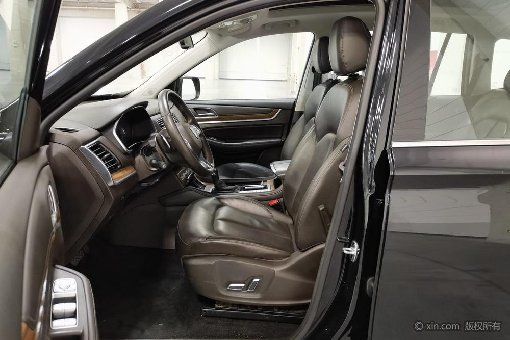 Roewe RX8, фото 17