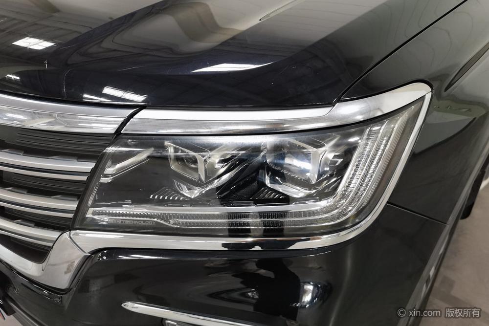 Roewe RX8, фото 7