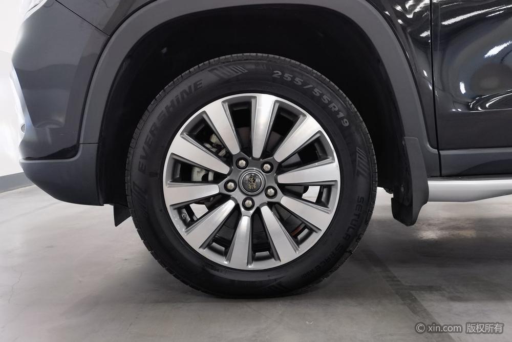 Roewe RX8, фото 10