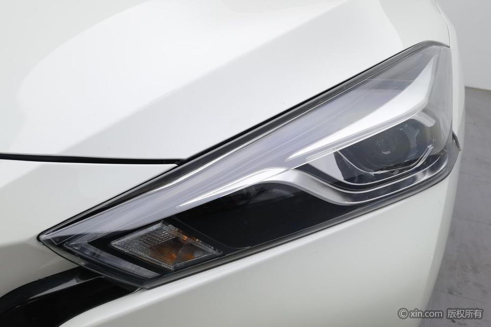 Nissan Lannia, фото 7