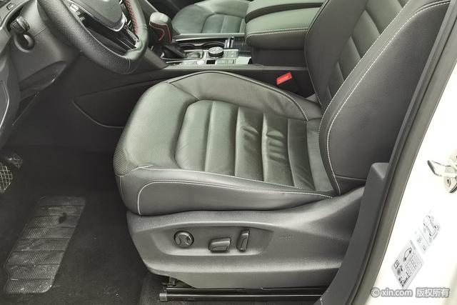 Volkswagen Teramont 2017 530 V 6 4 WD — фото 18