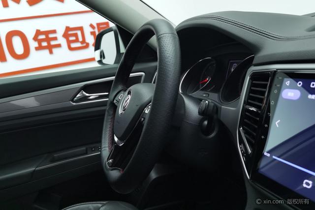 Volkswagen Teramont 2017 530 V 6 4 WD — фото 10