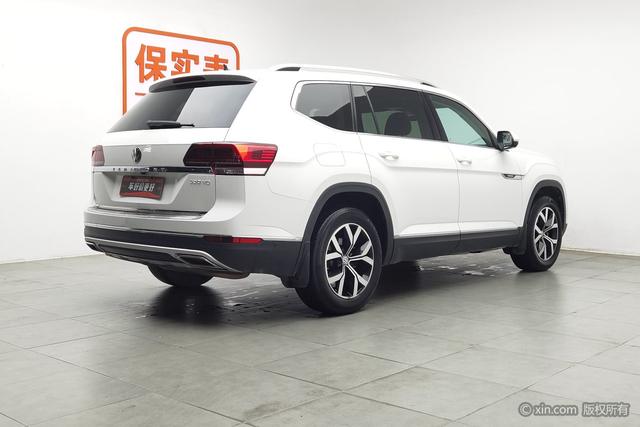 Volkswagen Teramont 2017 530 V 6 4 WD — фото 4