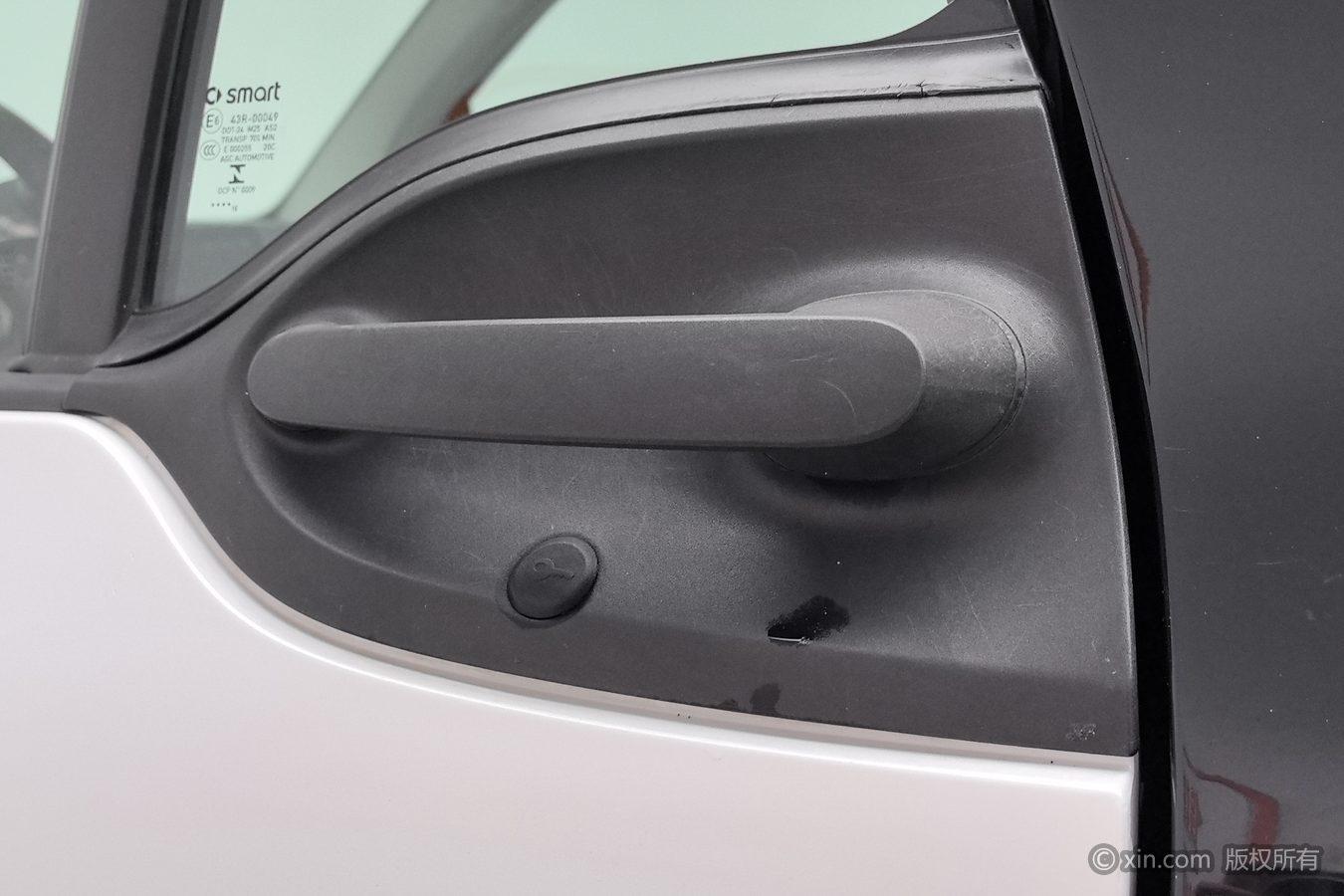 Smart fortwo 2018 1.0L 52 V