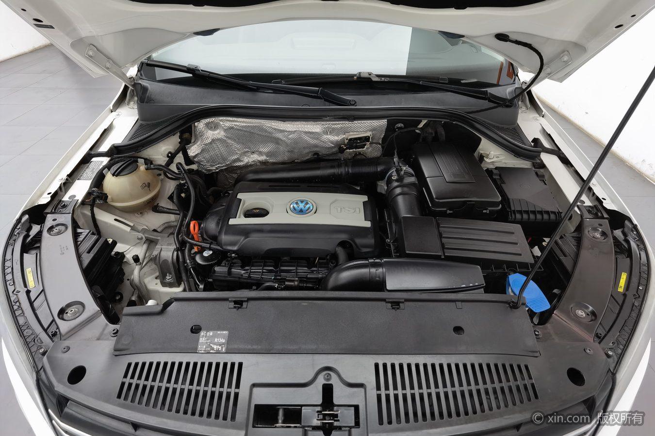 Volkswagen Tiguan 2014 1.8TSI AT 30