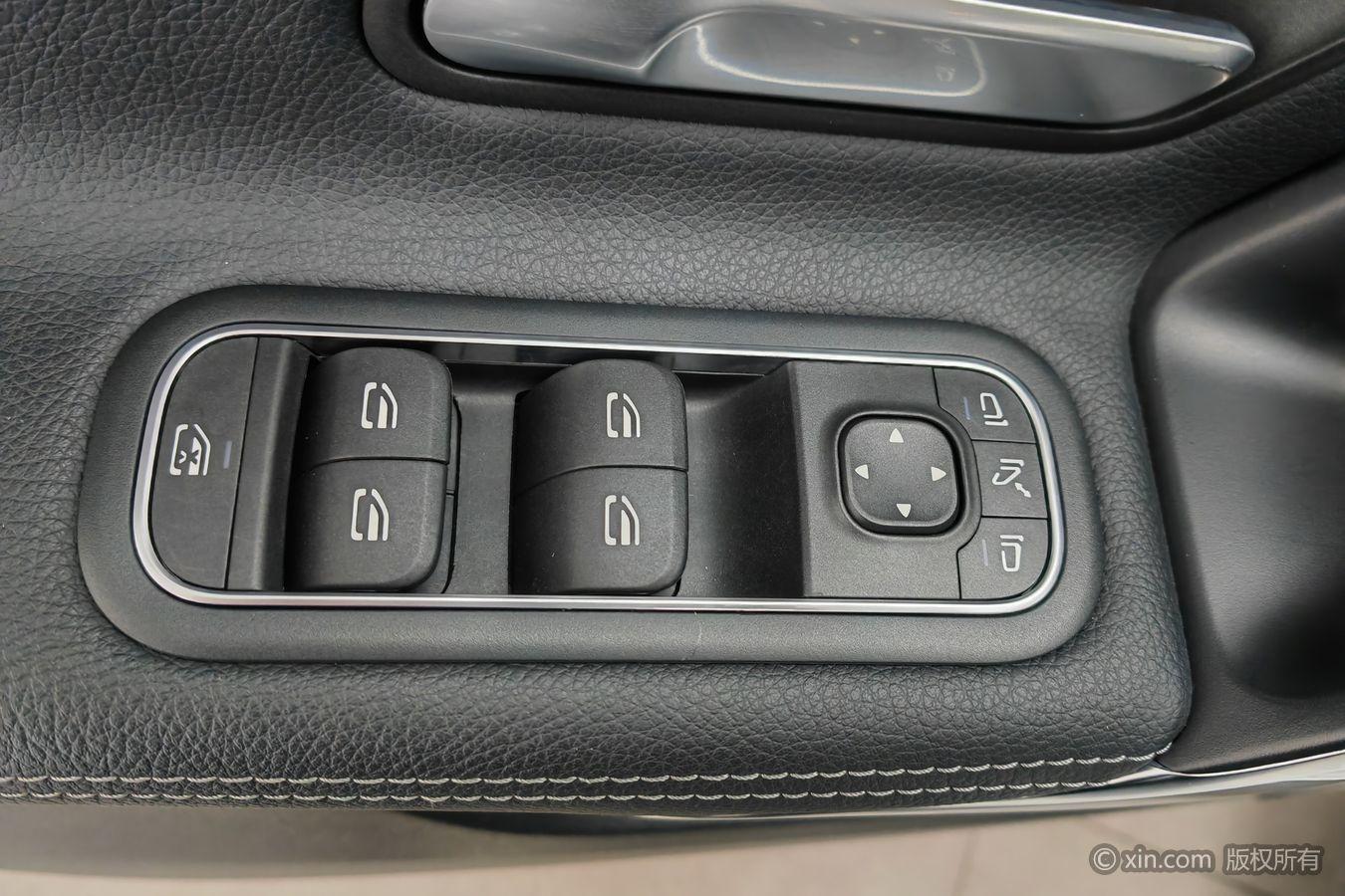Mercedes-Benz Class A 2021 Белый из Китая, фото 4