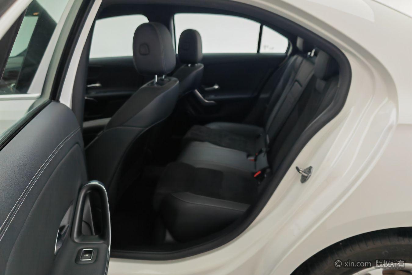 Mercedes-Benz Class A id 4479510 из Китая 14