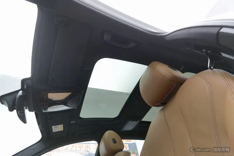 BMW 5 Series — фото 16