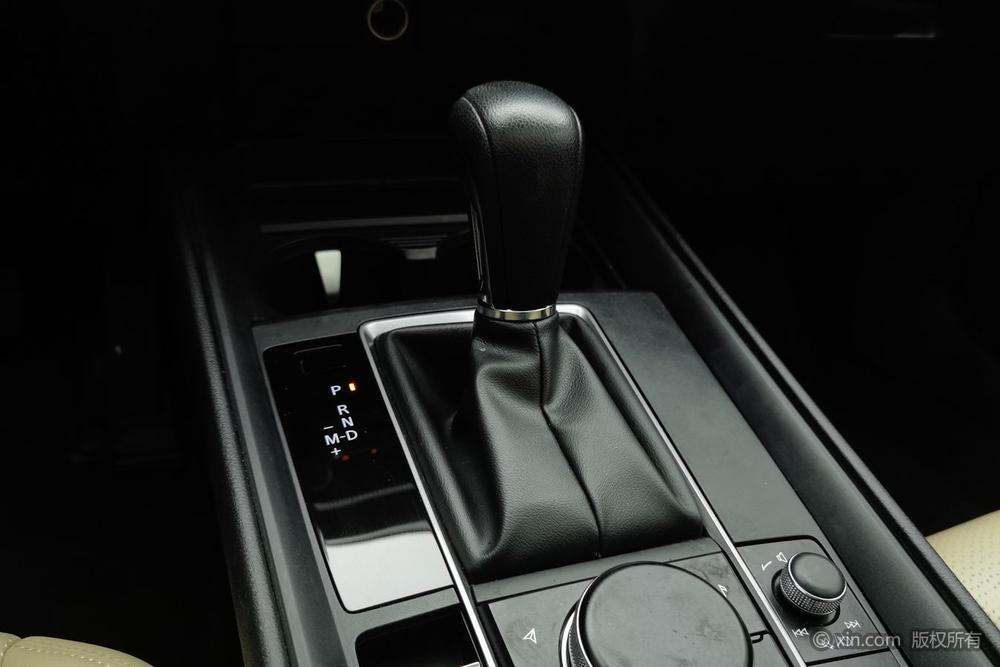 Mazda CX-50, фото 15