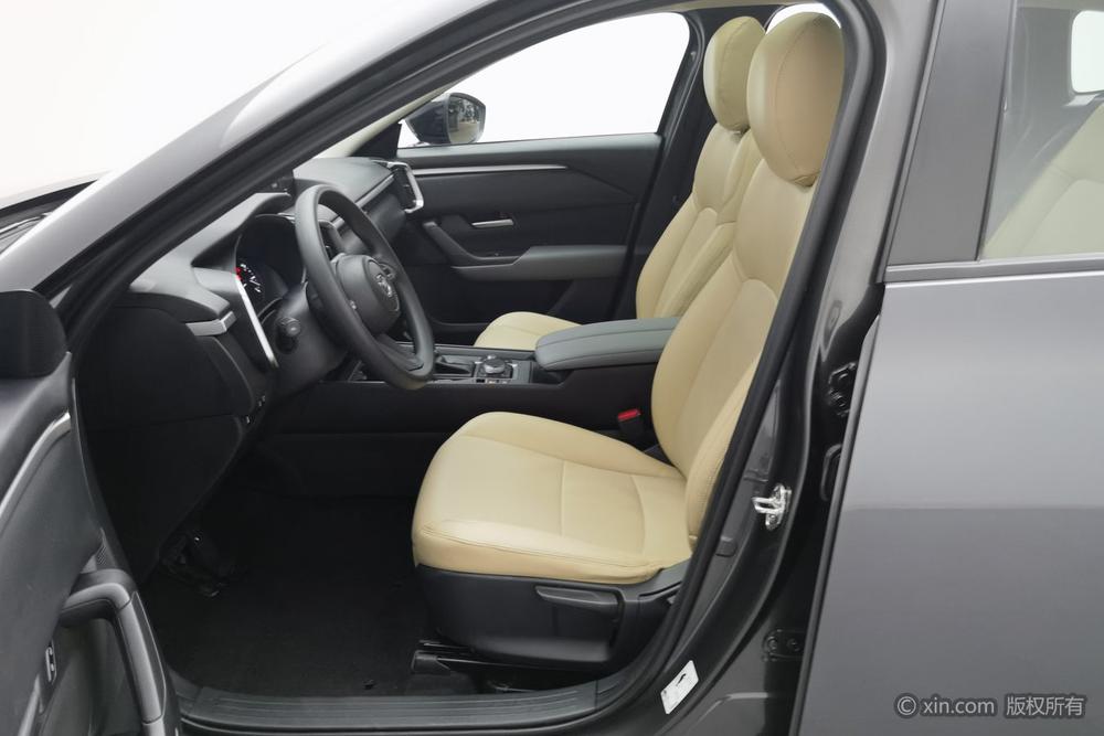 Mazda CX-50, фото 17