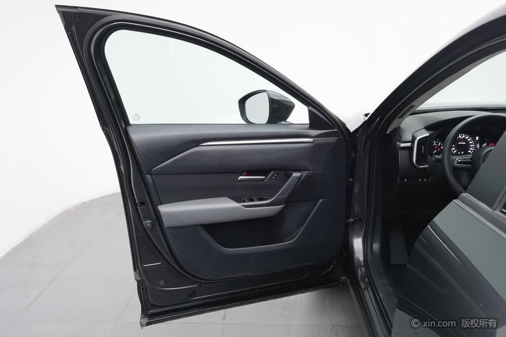 Mazda CX-50, фото 21