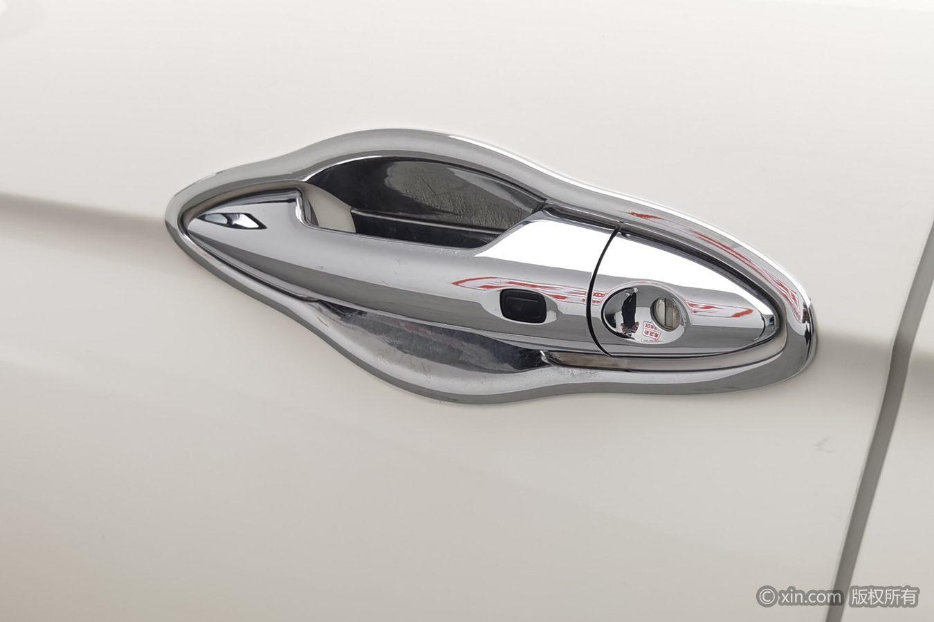Dongfeng AX7 2016 2.3L AT