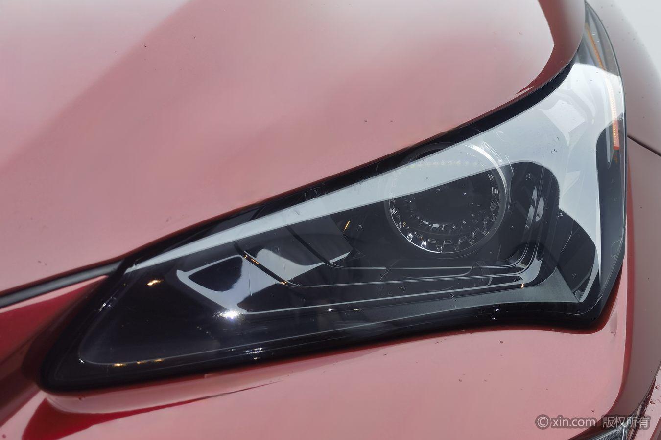 Lexus NX 2018 300 V