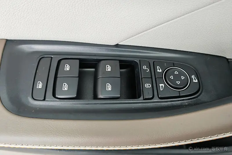 BYD Qin Plus — фото 18