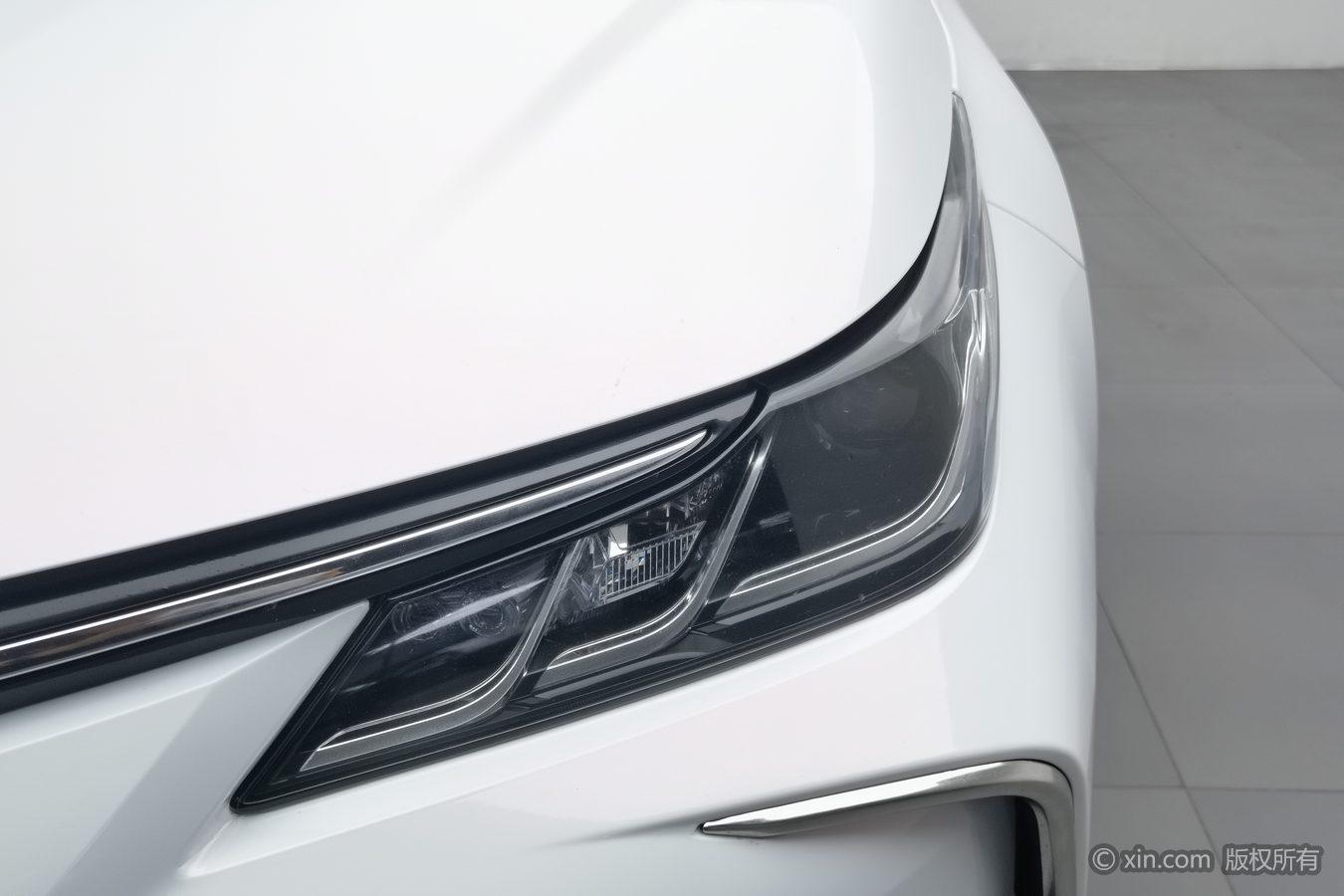 Toyota Corolla 2023 Белый из Китая, фото 5