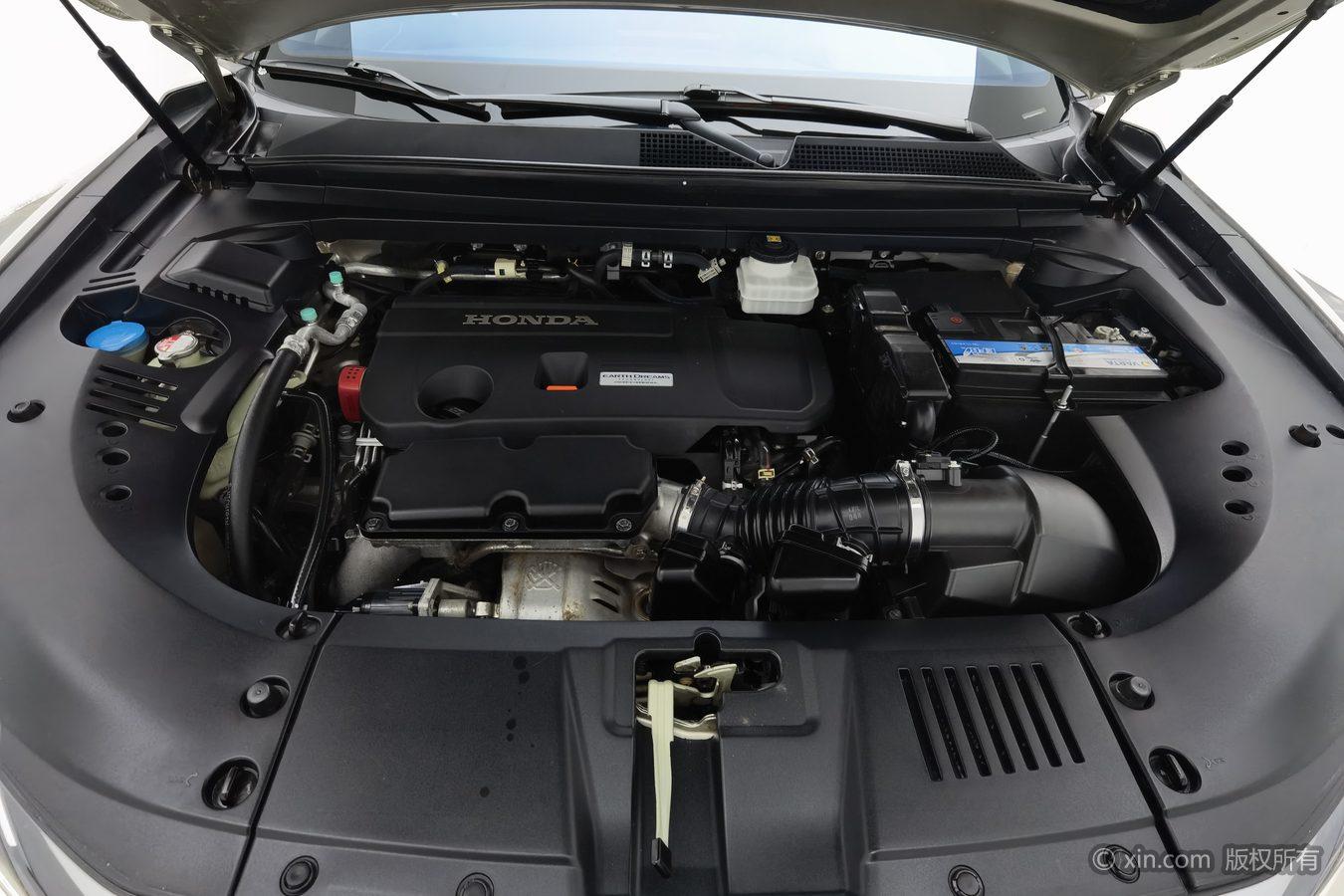 Honda UR-V 2017 370TURBO Luxury V