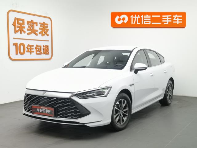 BYD Qin 2023 года выпуска