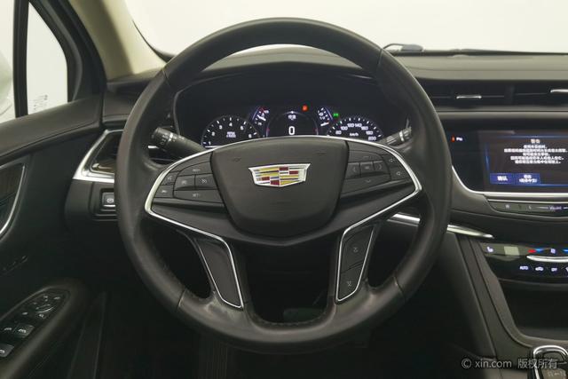 Cadillac XT5 2018 25 T Luxury — фото 14