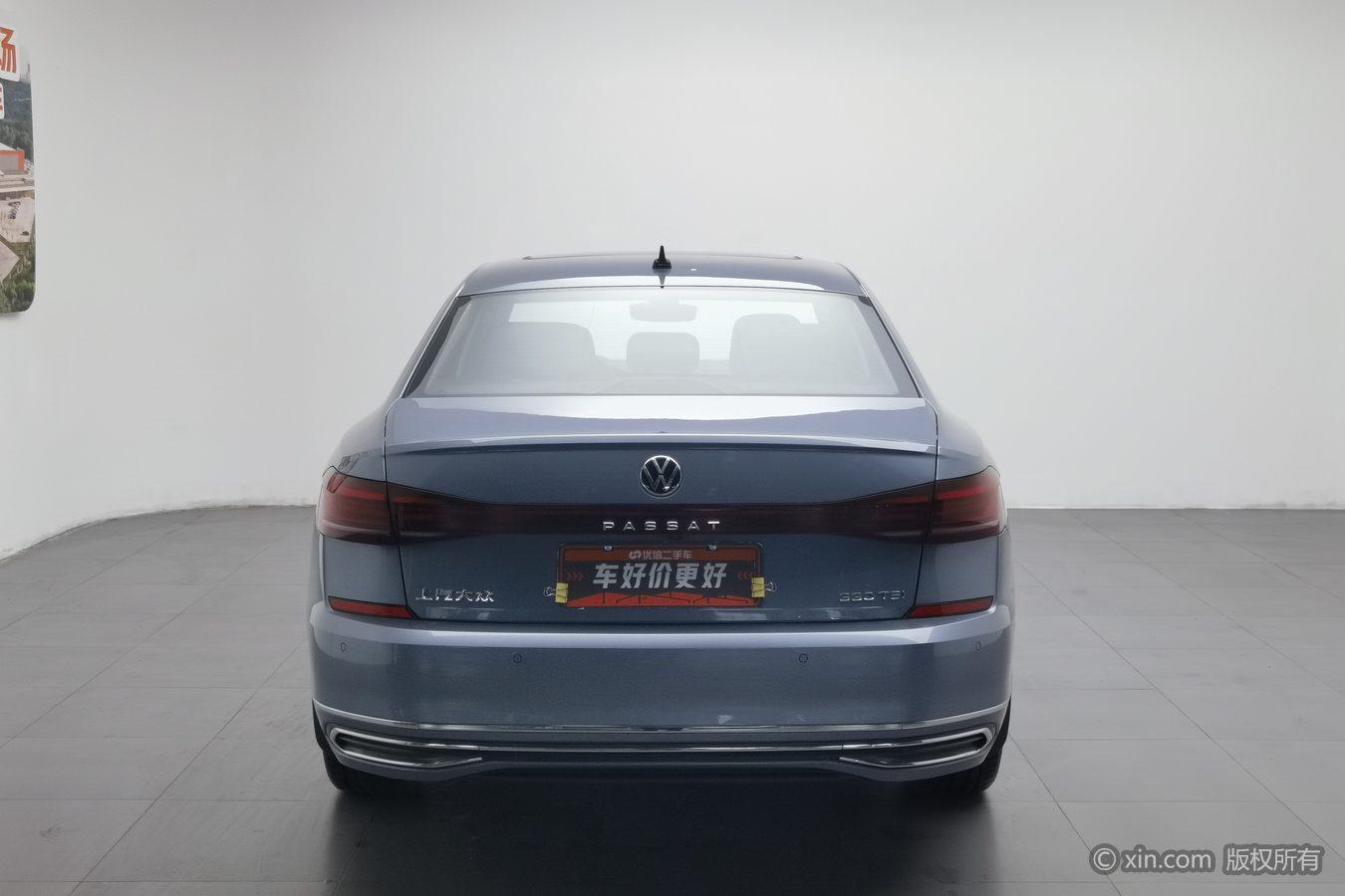 Volkswagen Passat 2022 330TSI Luxury