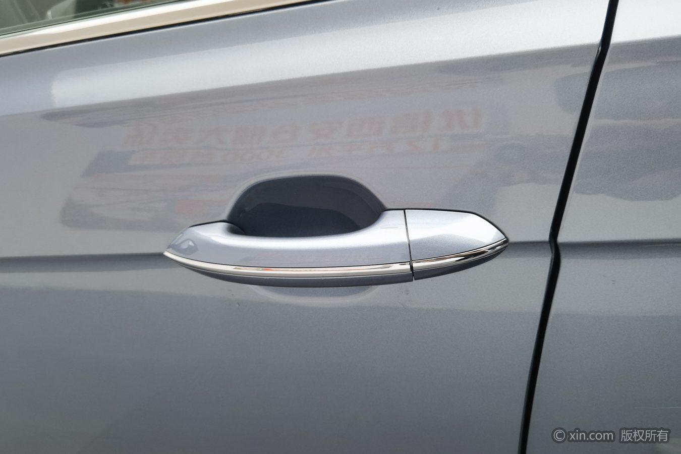 Volkswagen Passat id 4479285 из Китая 18