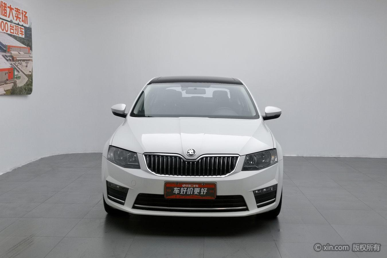 Skoda Octavia 2017 1.6L MT