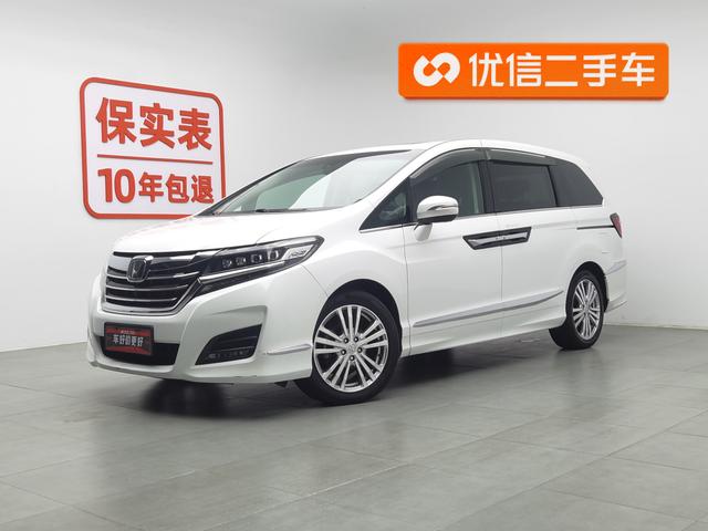 Honda Elysion 2016 года выпуска