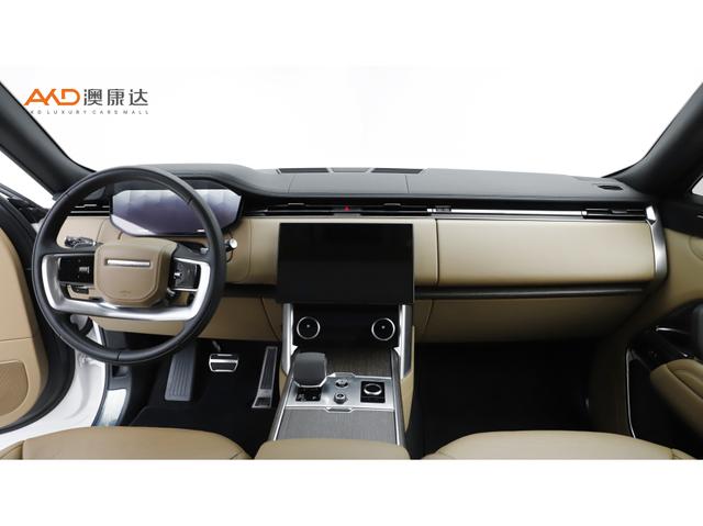 Land Rover Range Rover 2023 3.0 L 6 360 PS — фото 5