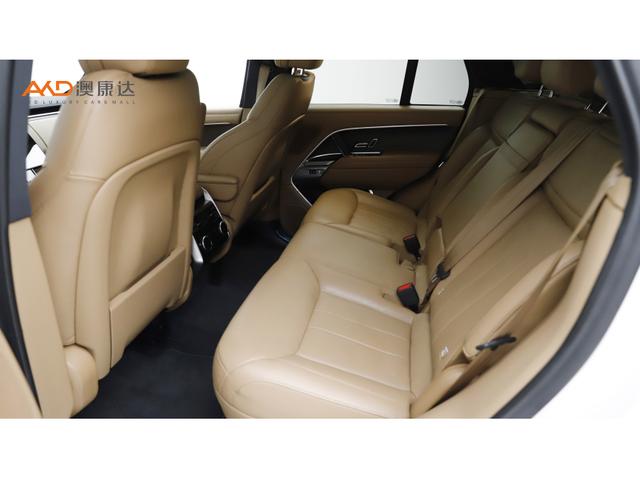 Land Rover Range Rover 2023 3.0 L 6 360 PS — фото 10