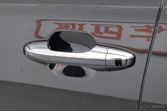 Red flag HS7 2022 Черный из Китая