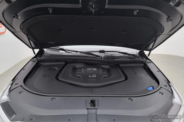 Red flag HS7 id 3849830 из Китая 17