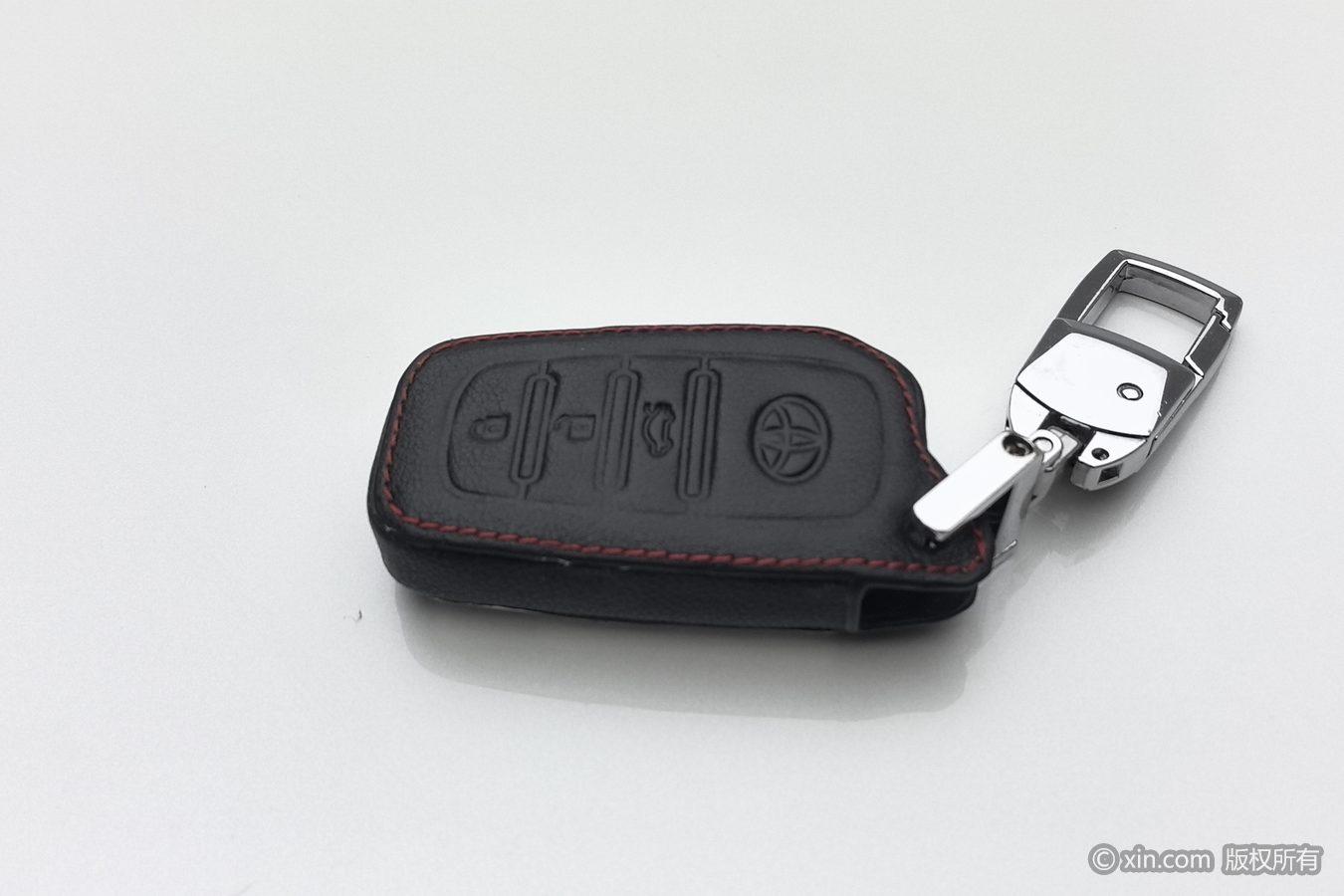 Toyota Land Cruiser Prado 2015 2.7L AT Standard