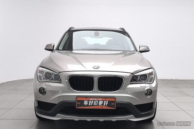 BMW X1 2015 s Drive 18i — фото 2
