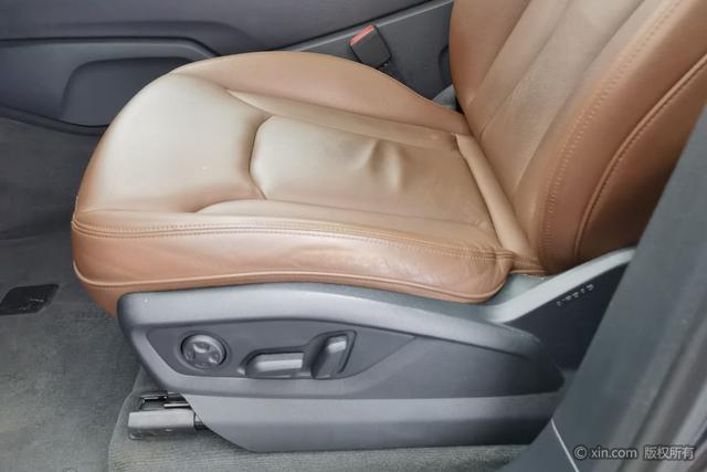 Audi Q7 2019 45 TFSI Comfort — фото 18