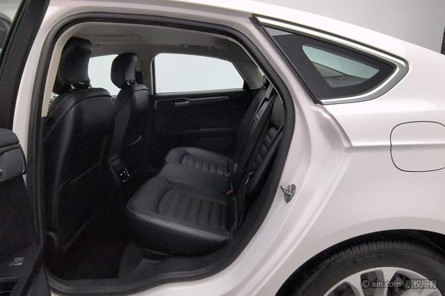 Ford Mondeo 2020 Eco Boost 200 — фото 19