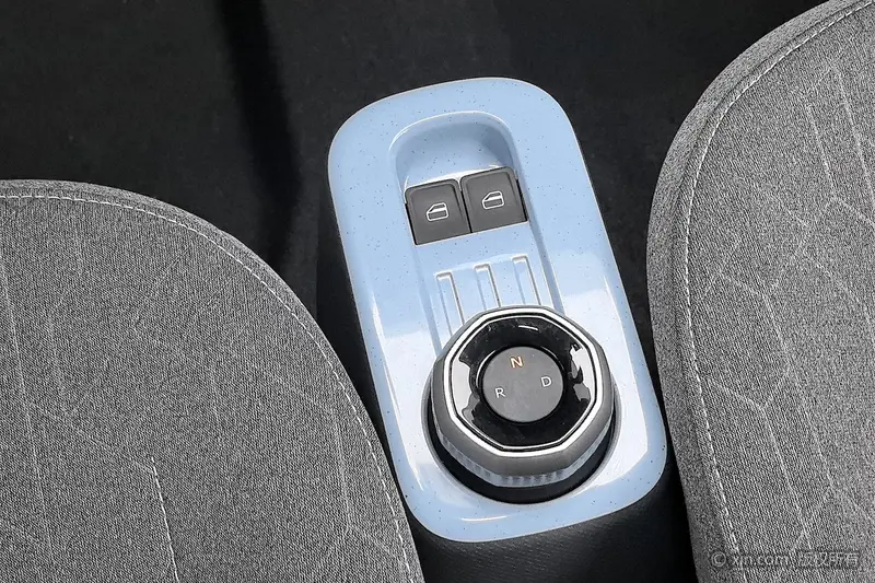 Geely Galaxy Panda — фото 10