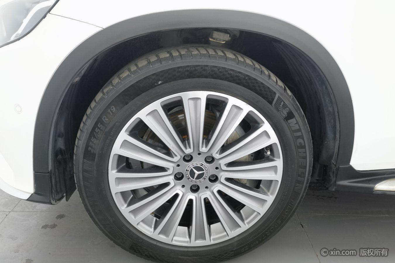 Mercedes-Benz GLC 2017 GLC 260 4MATIC