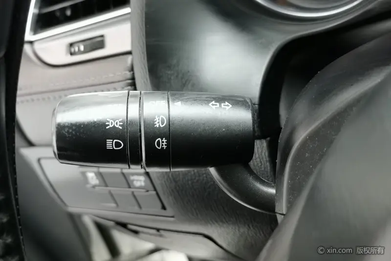Mazda Atenza 2.5 L Sport — фото 11