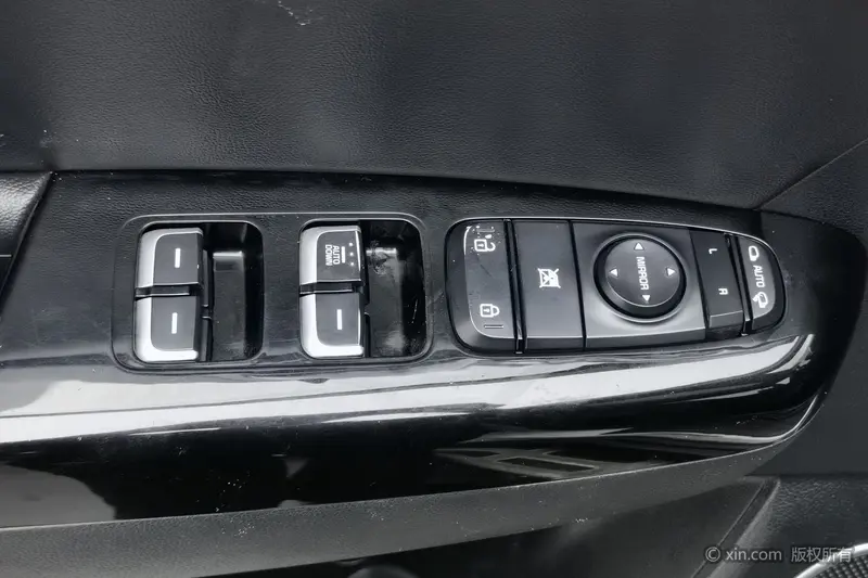 Kia KX5 — фото 18