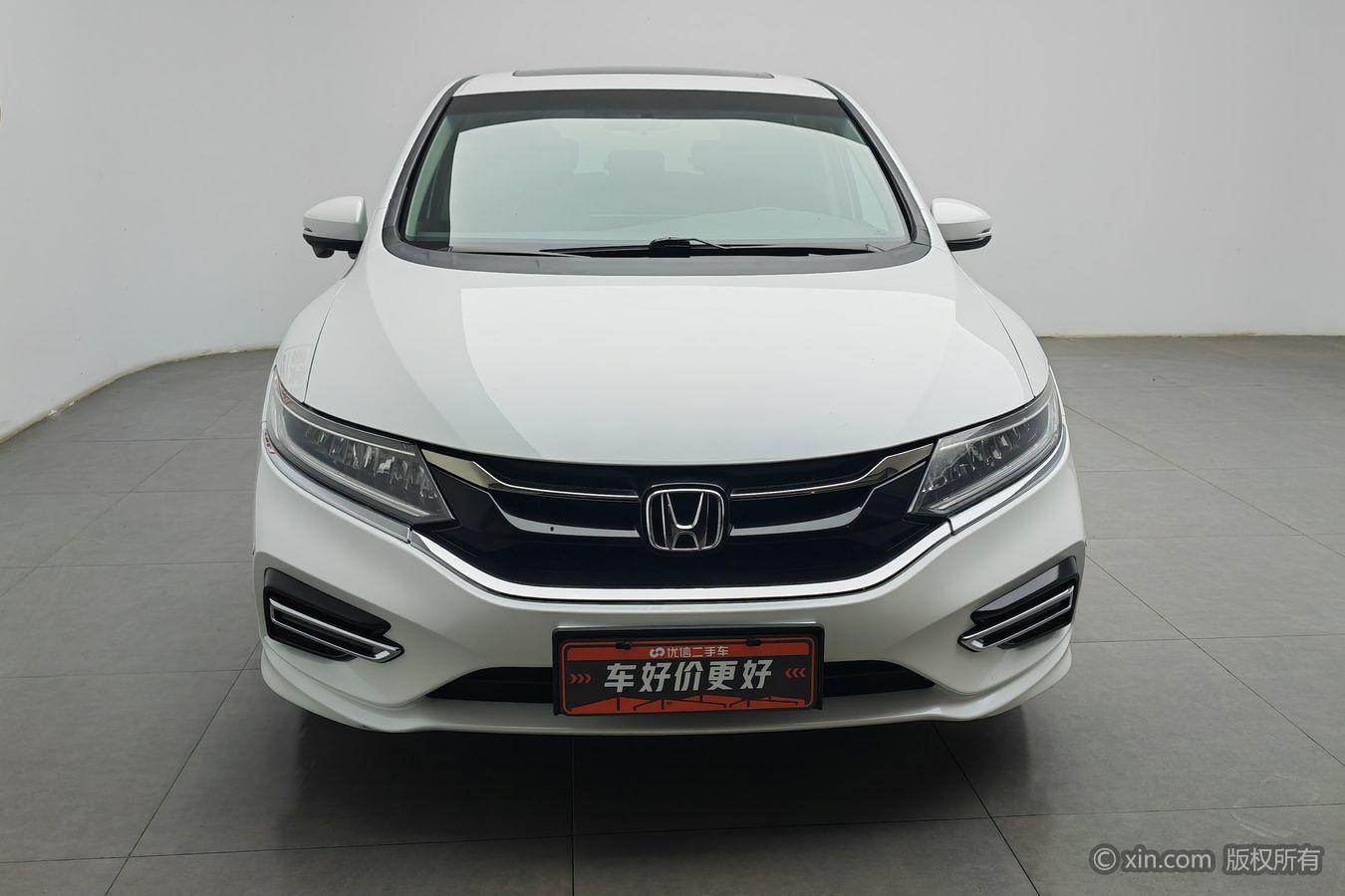 Honda Jade 2017 210TURBO CVT Luxury 5 мест