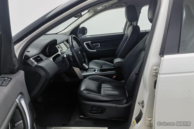 Land Rover Discovery Sport 2016 2.0 T HSE — фото 17