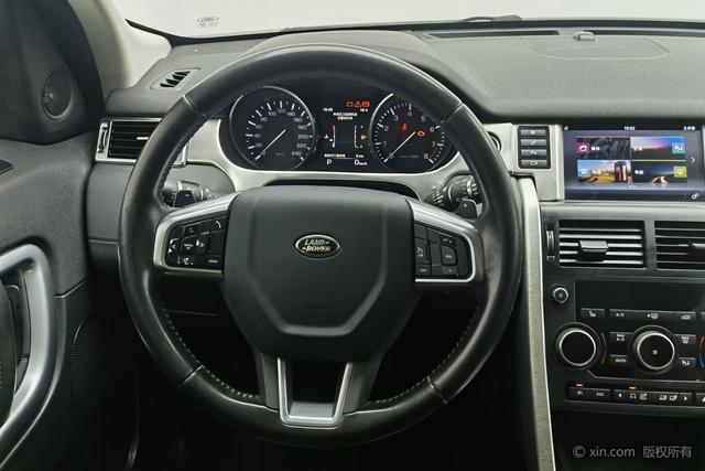 Land Rover Discovery Sport 2016 2.0 T HSE — фото 14
