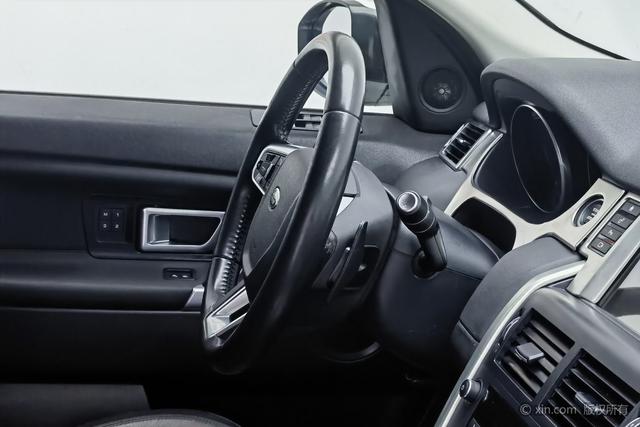 Land Rover Discovery Sport 2016 2.0 T HSE — фото 8