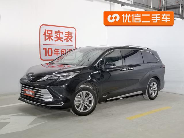 Toyota Sienna 2021 года выпуска