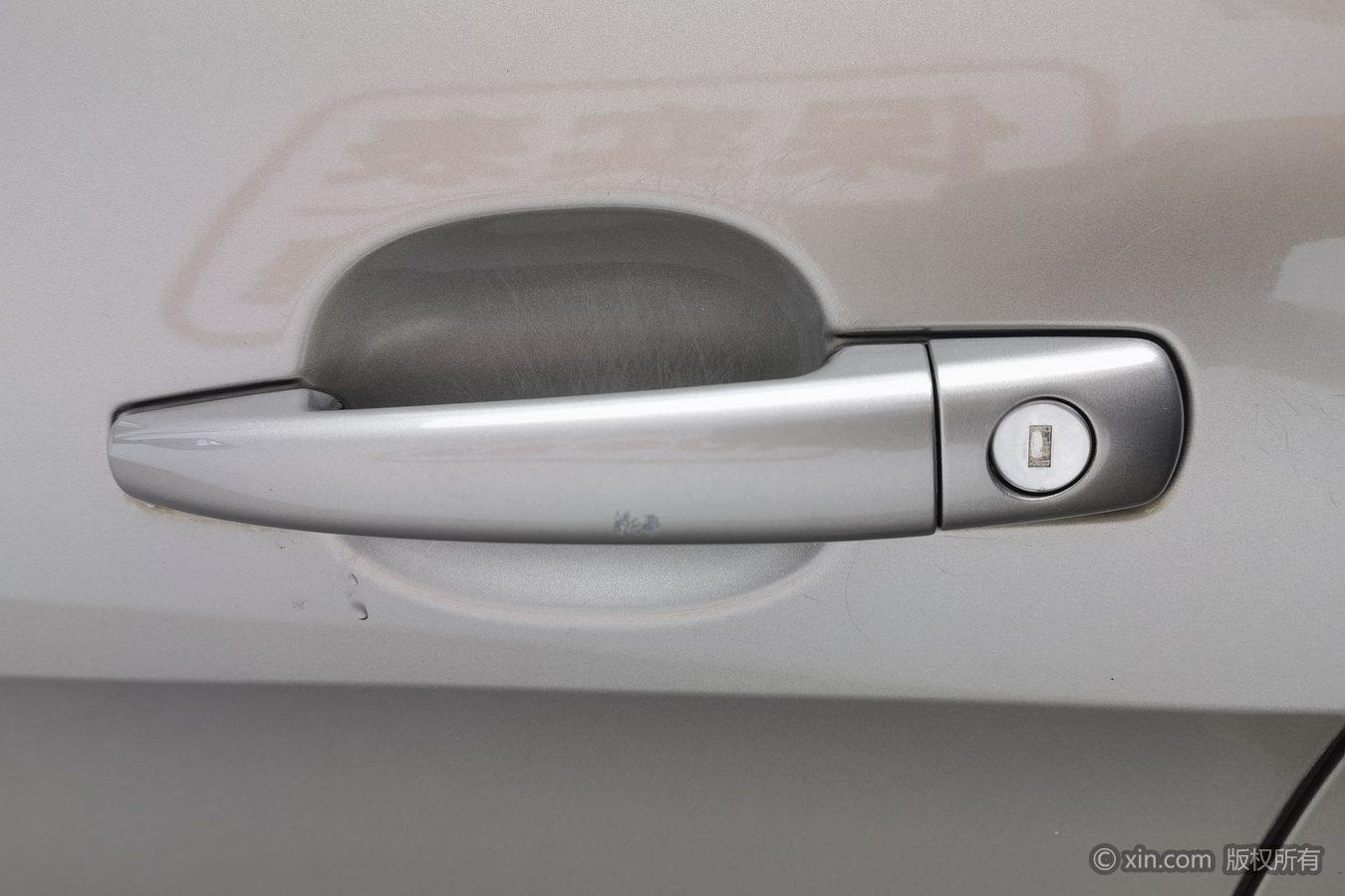 Peugeot 408 2013 2.0L AT Comfort