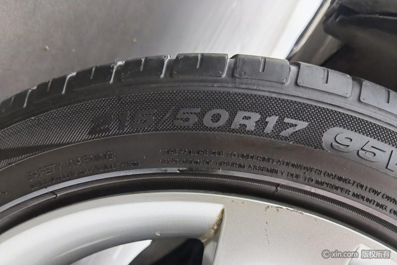 Peugeot 408 2013 2.0L AT Comfort