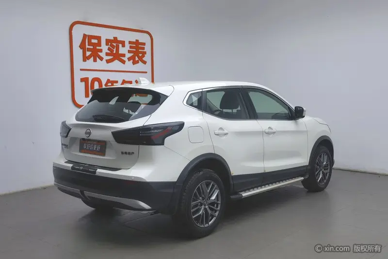 Nissan Qashqai — фото 4