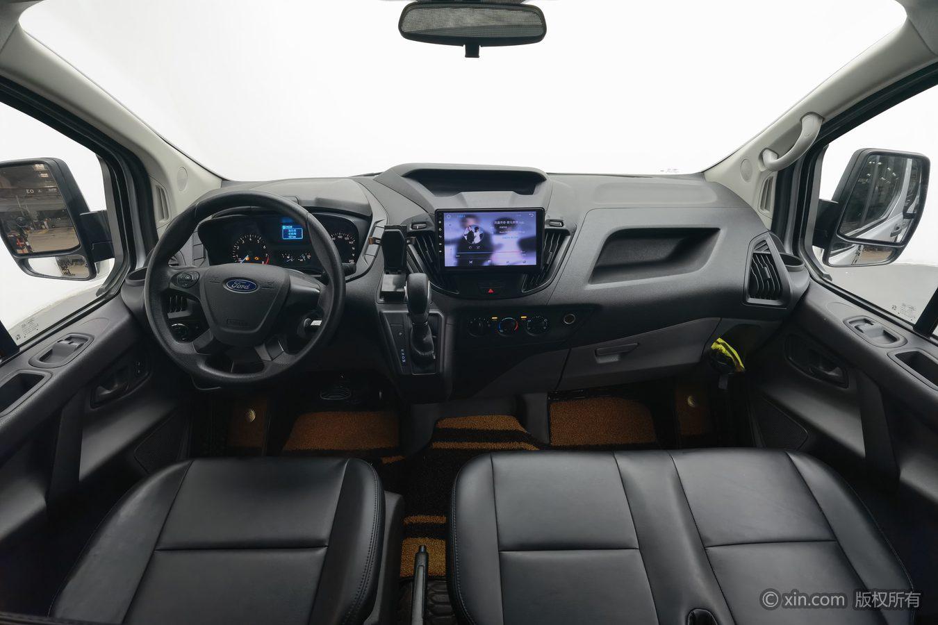 Ford Quanshun 2020 Серебристо-серый из Китая